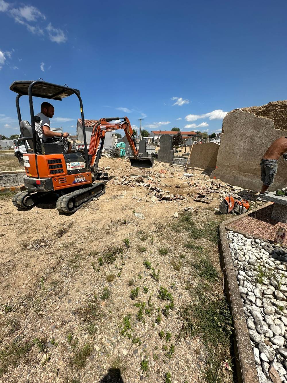 demolition cimetiere